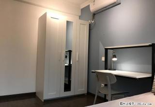 西海湾公寓单间出租 押一付一 近地铁站 客厅开阔 - 深圳28生活网 sz.28life.com