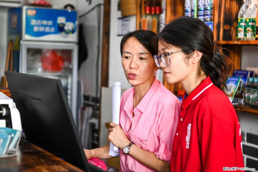 全网追的“扁担女孩”,找了一份暑假工,时薪12元 - 深圳生活资讯 - 深圳28生活网 sz.28life.com
